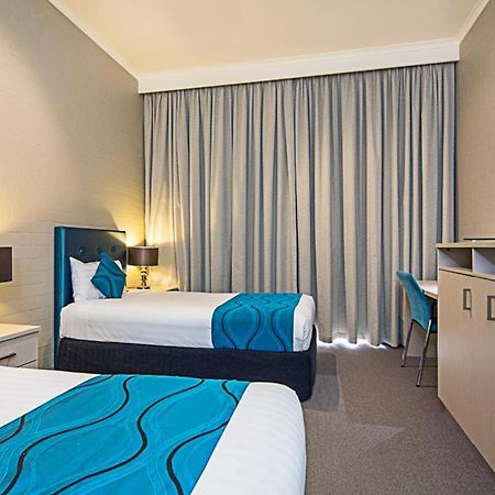 Mantra Pavilion Hotel Wagga Wagga Exteriör bild